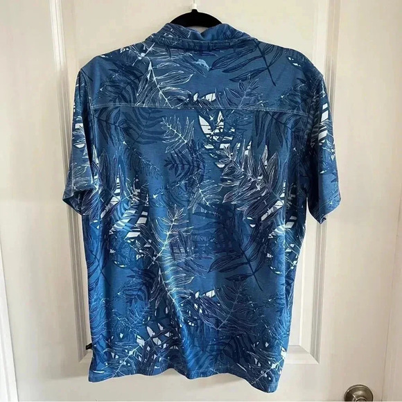 832 Tommy Bahama Cotton Button Up Shirt Size Medium - Picture 5 of 5